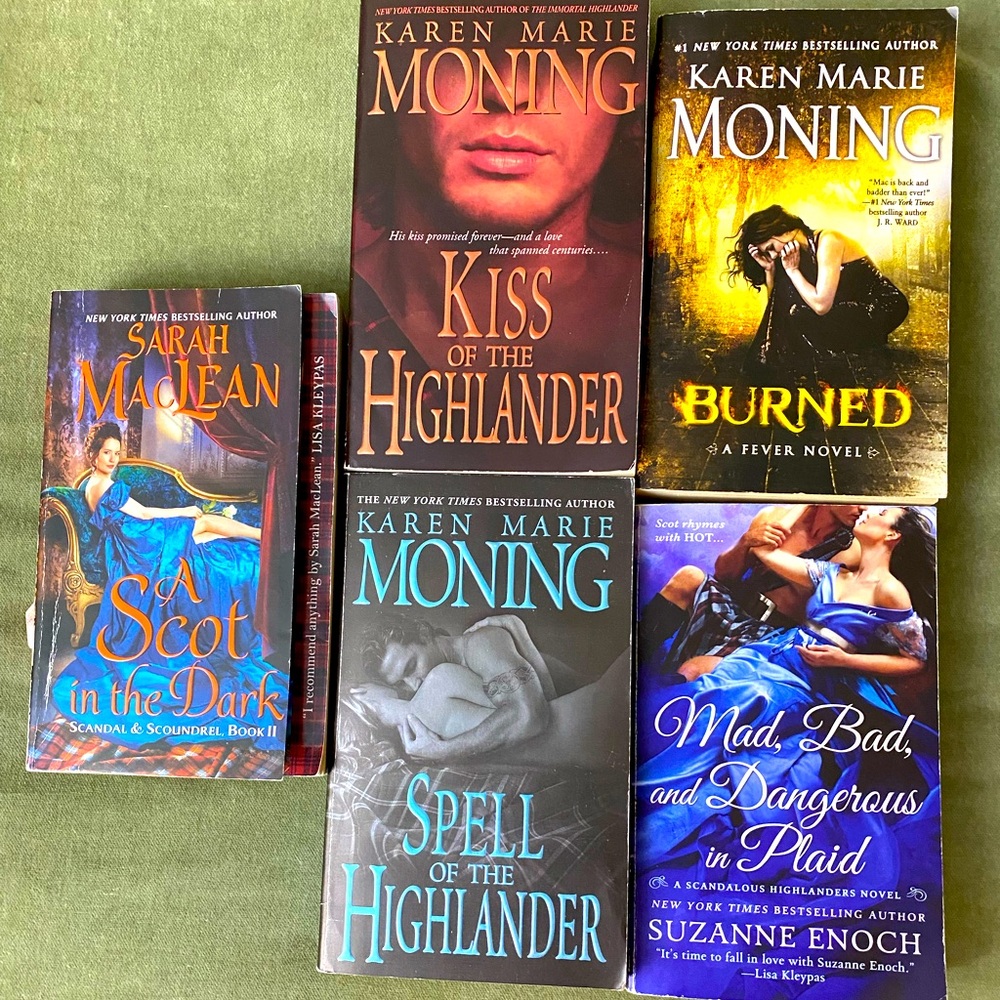 Romance Novel total of 5 books Karen Marie Moning Suzanne Enoch Sara MacLean OSB